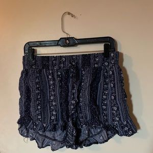 Hollister flowy ultra high rise shorts